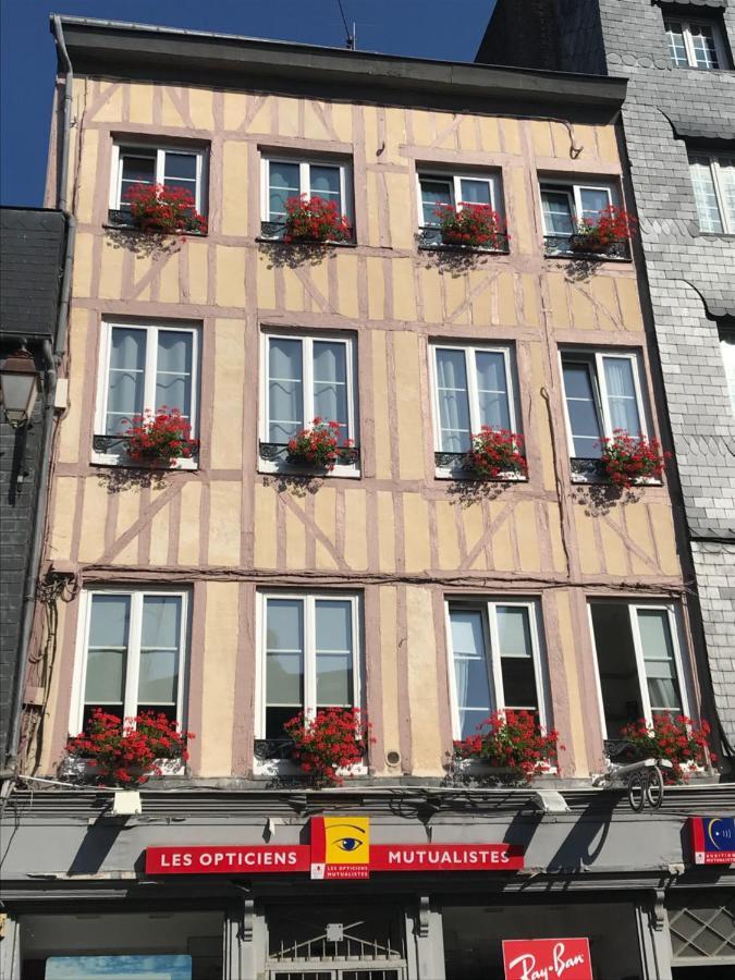 Appartement Charles Baudelaire 翁弗勒尔 外观 照片