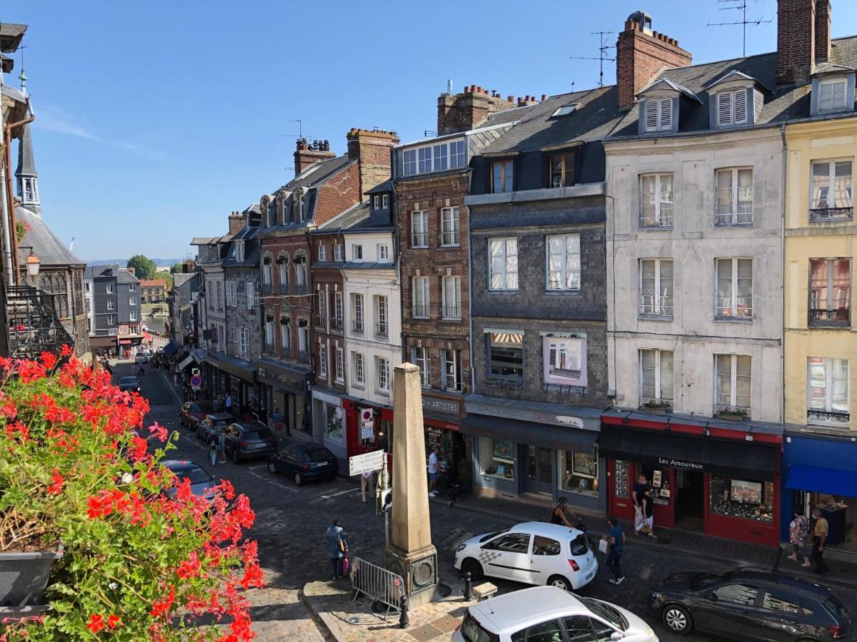 Appartement Charles Baudelaire 翁弗勒尔 外观 照片