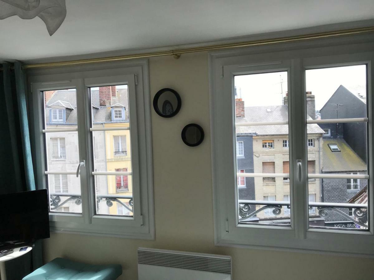 Appartement Charles Baudelaire 翁弗勒尔 外观 照片